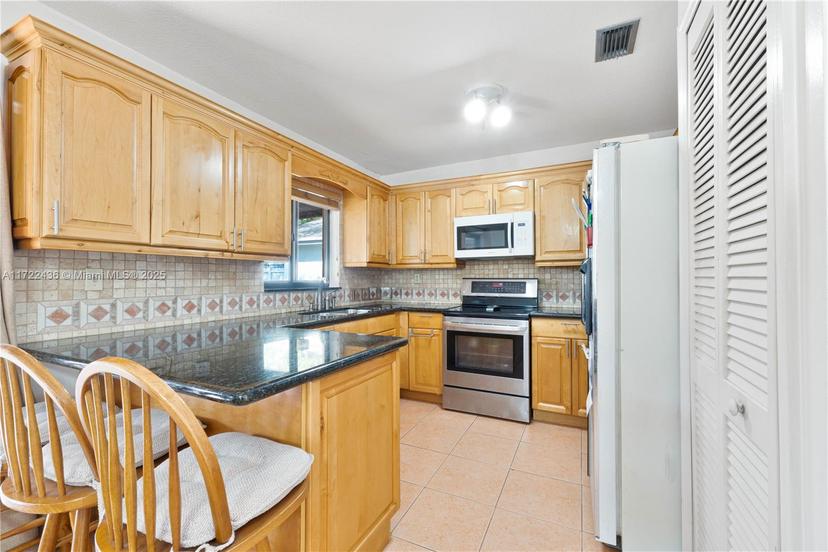 Picture of 10320 SW 142Nd Ct, Miami FL 33186