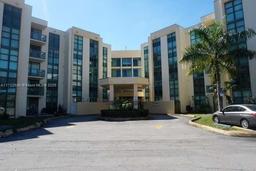 Picture of 11780 SW 18Th St # 2, Miami, FL 33175