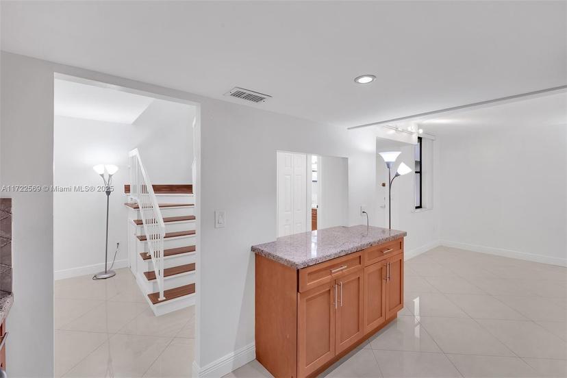 Picture of 20291 NE 30Th Ave # 108, Aventura FL 33180