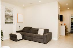 Picture of 3794 SE 3Rd Ct # 3794, Homestead, FL 33033