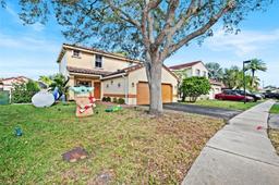Picture of 18463 NW 20Th St, Pembroke Pines, FL 33029