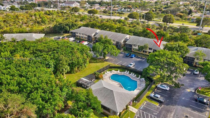 Picture of 588 Trace Cir # 211, Deerfield Beach FL 33441