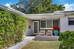 Picture of 9365 Dickens Ave, Surfside, FL 33154