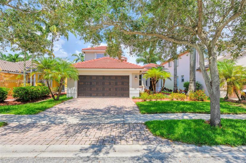 Picture of 1632 NE Winterberry Ln, Weston FL 33327
