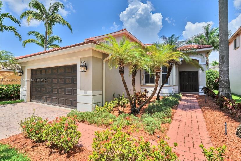 Picture of 1632 NE Winterberry Ln, Weston FL 33327