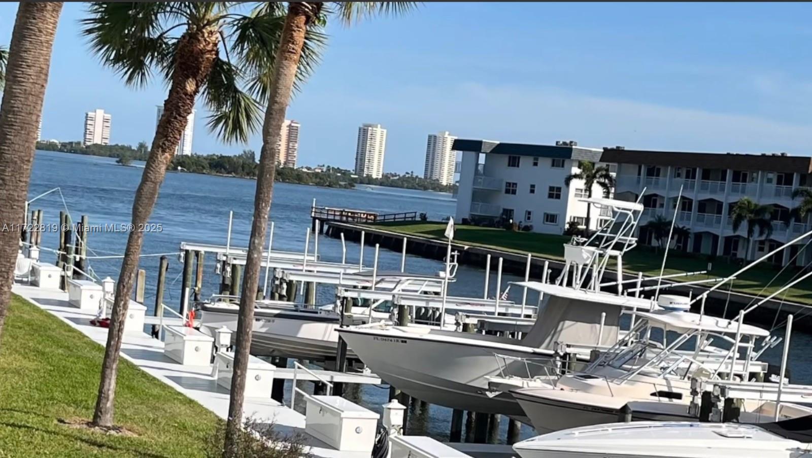 Picture of 108 Paradise Harbour Blvd # 507, North Palm Beach, FL 33408