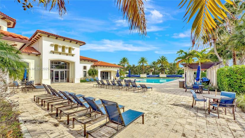 Picture of 1601 SW 113Th Ave # 1601, Pembroke Pines FL 33025