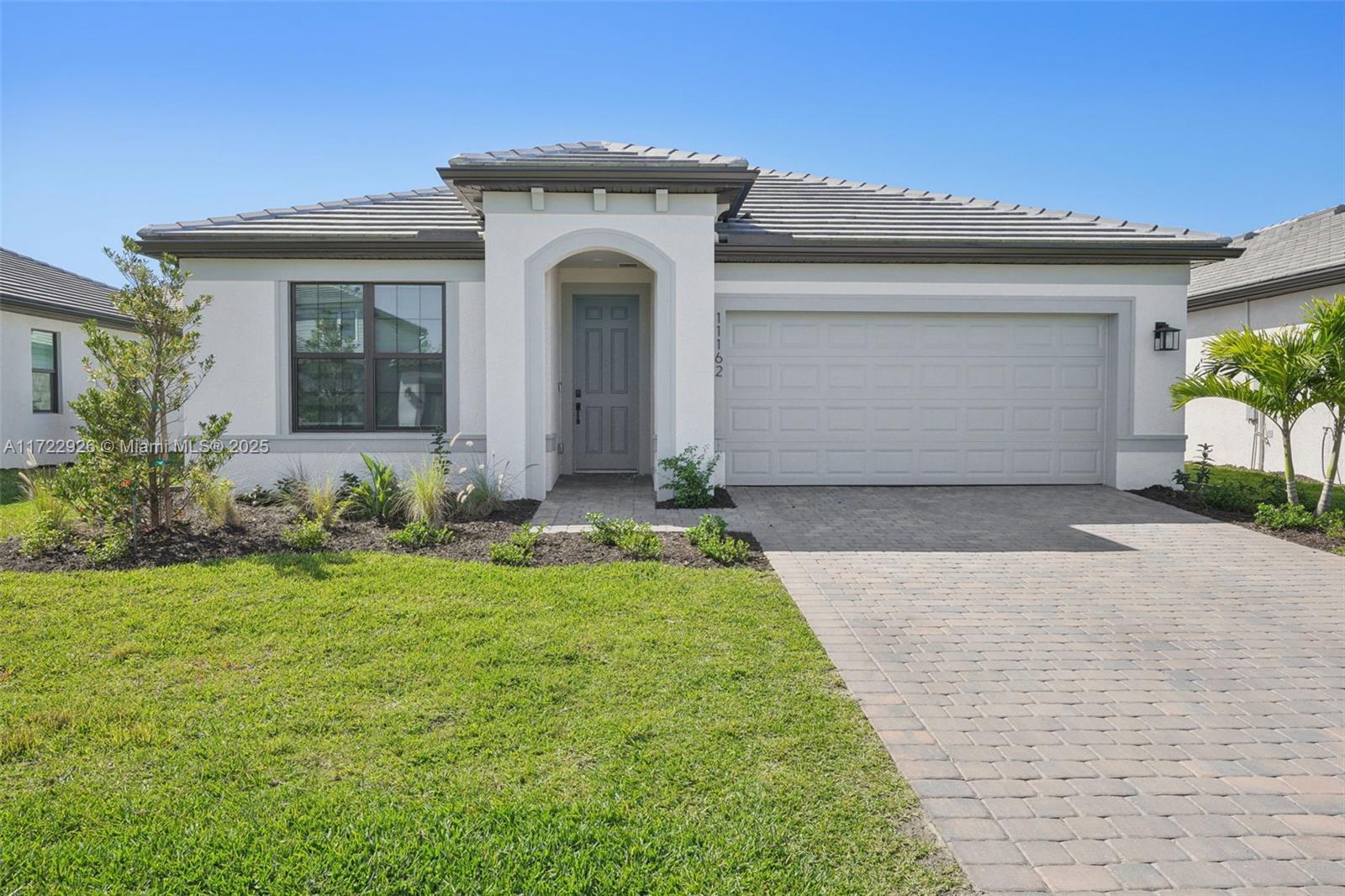 Picture of 11162 Addison Lake Cir, Fort Myers, FL 33966