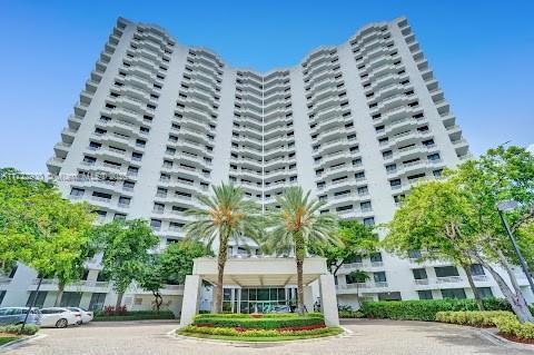 Picture of 3300 NE 192Nd St # 918, Aventura FL 33180
