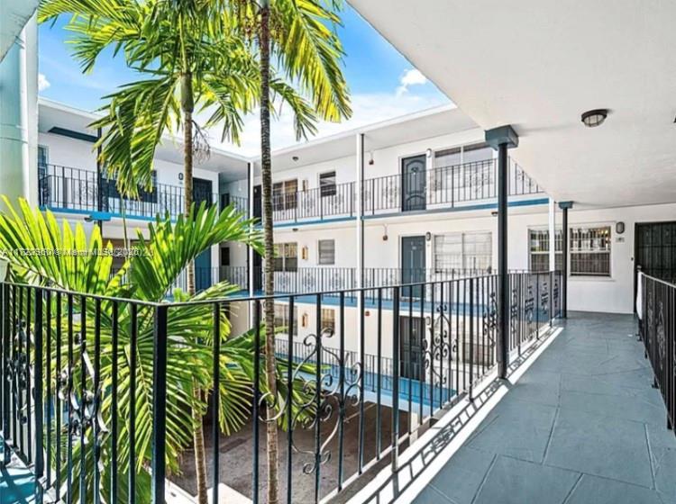 Picture of 1230 NE 139Th St # 405, North Miami FL 33161