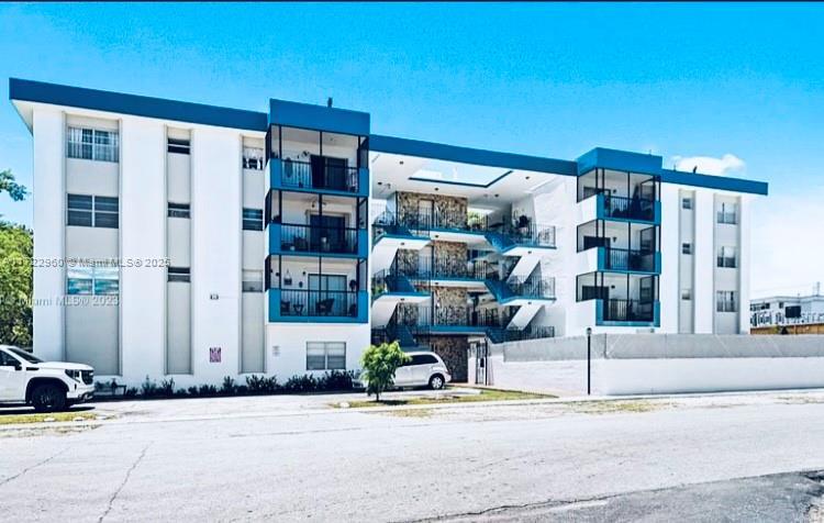 Picture of 1230 NE 139Th St # 405, North Miami FL 33161