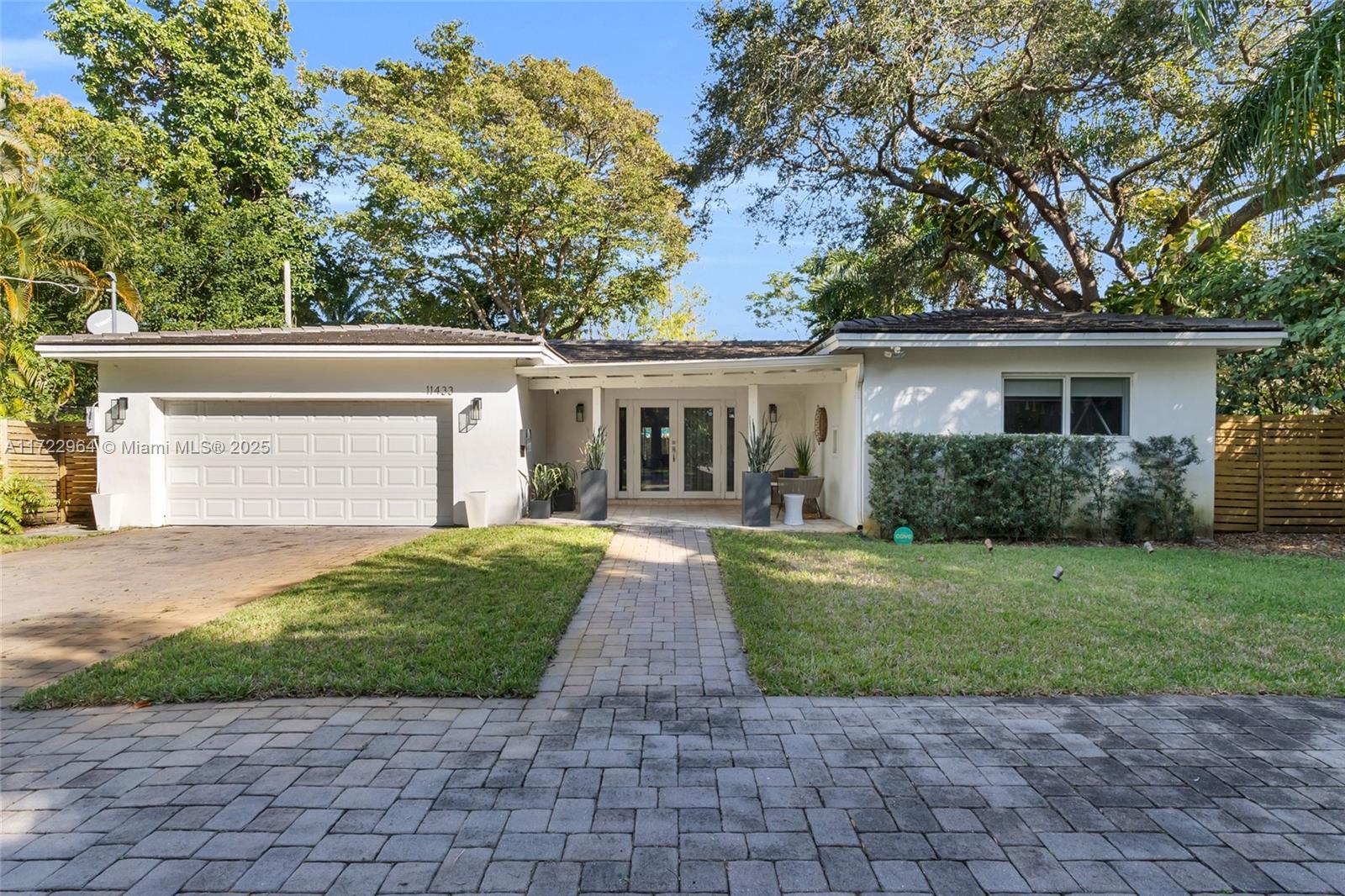 Picture of 11433 NE 6Th Ave, Biscayne Park, FL 33161