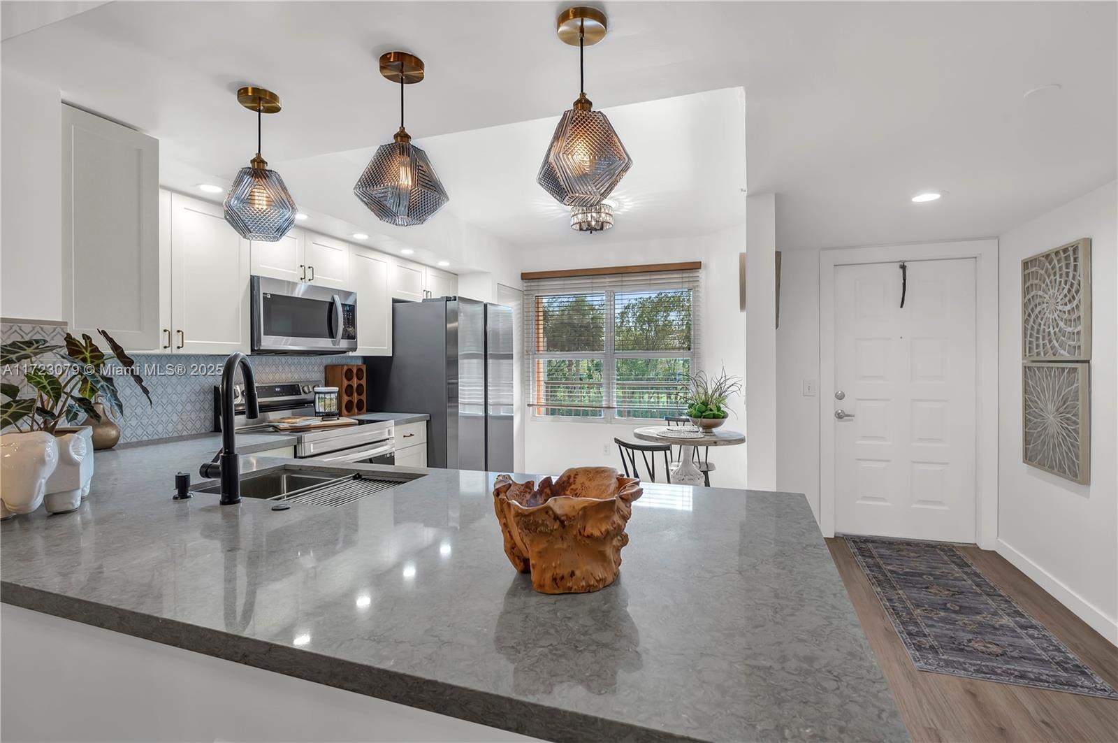 Picture of 701 SW 142Nd Ave # 208S, Pembroke Pines, FL 33027