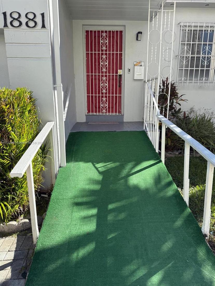 Picture of 1881 SW 37Th Ave, Miami FL 33145