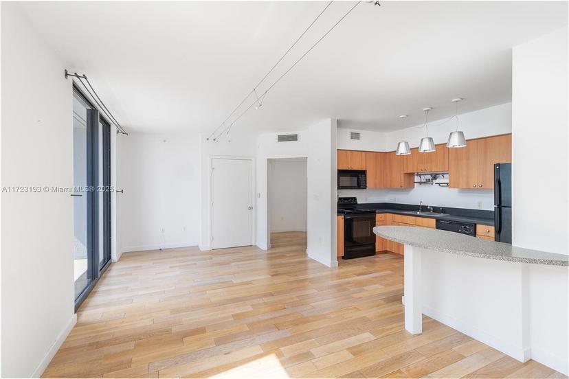 Picture of 1330 West Ave # 1212, Miami Beach FL 33139