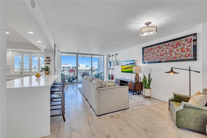 Picture of 2655 Collins Ave # 2005, Miami Beach FL 33140