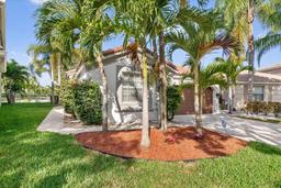 Picture of 1210 Oakwater Dr, Royal Palm Beach, FL 33411