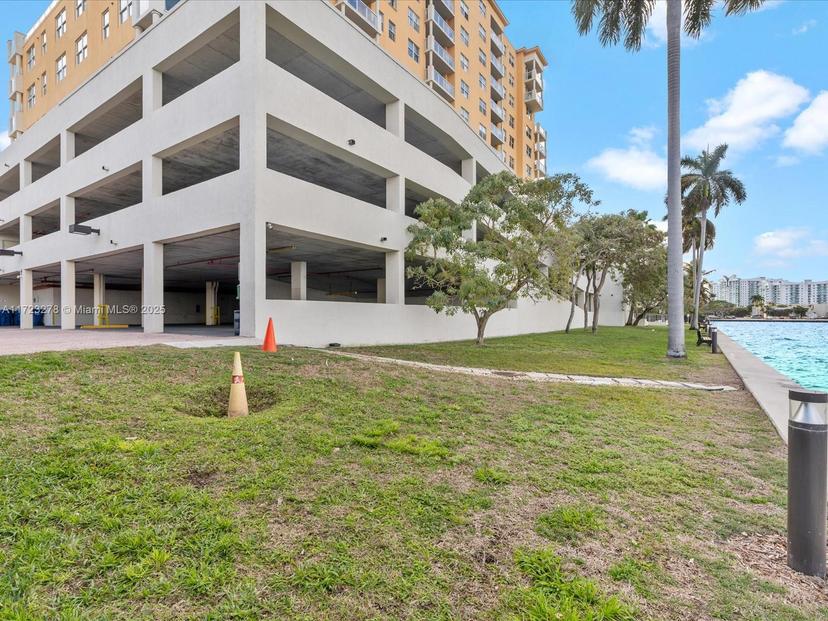 Picture of 1625 Kennedy Cswy # A, North Bay Village FL 33141