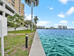 Picture of 1625 Kennedy Cswy # A, North Bay Village, FL 33141