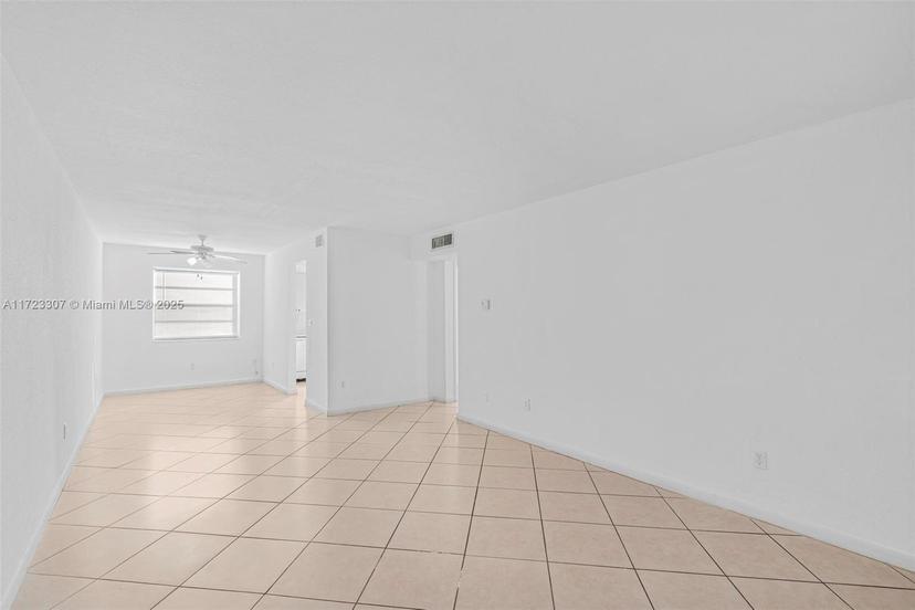 Picture of 1350 NE 119Th St # 135007, Miami FL 33161