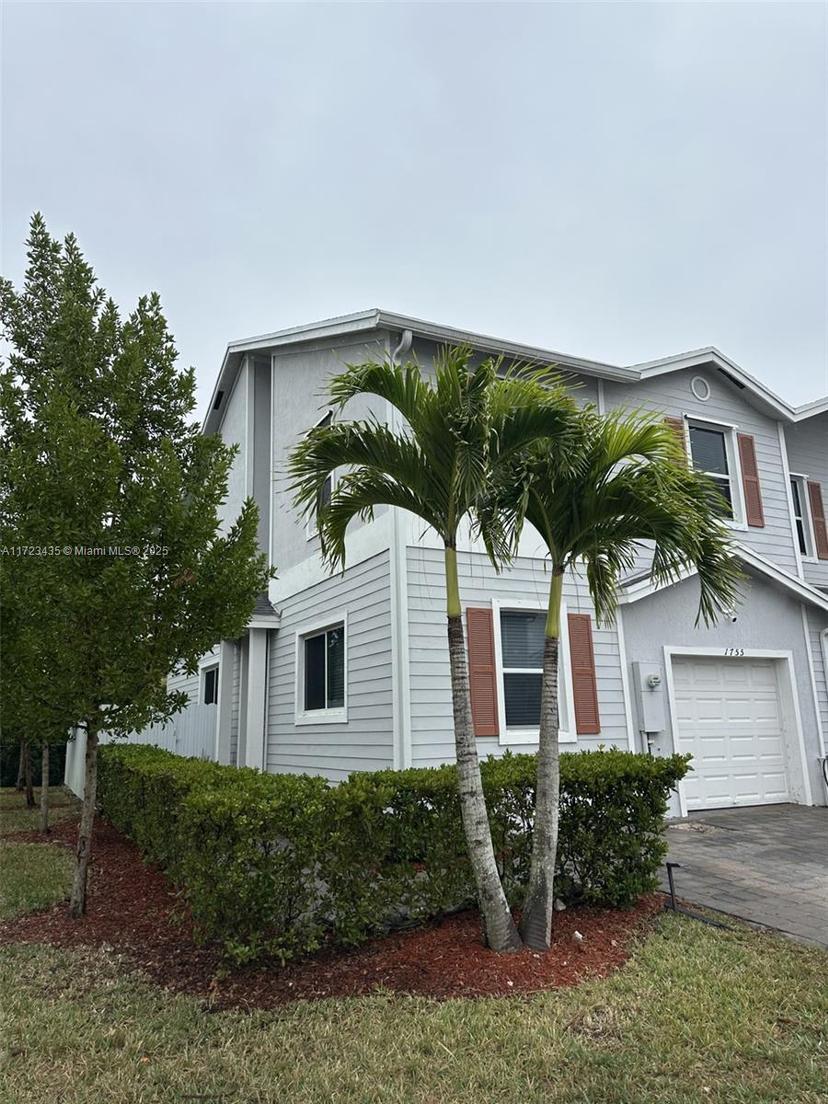 Picture of 1755 SE 9Th Ter, Homestead FL 33034