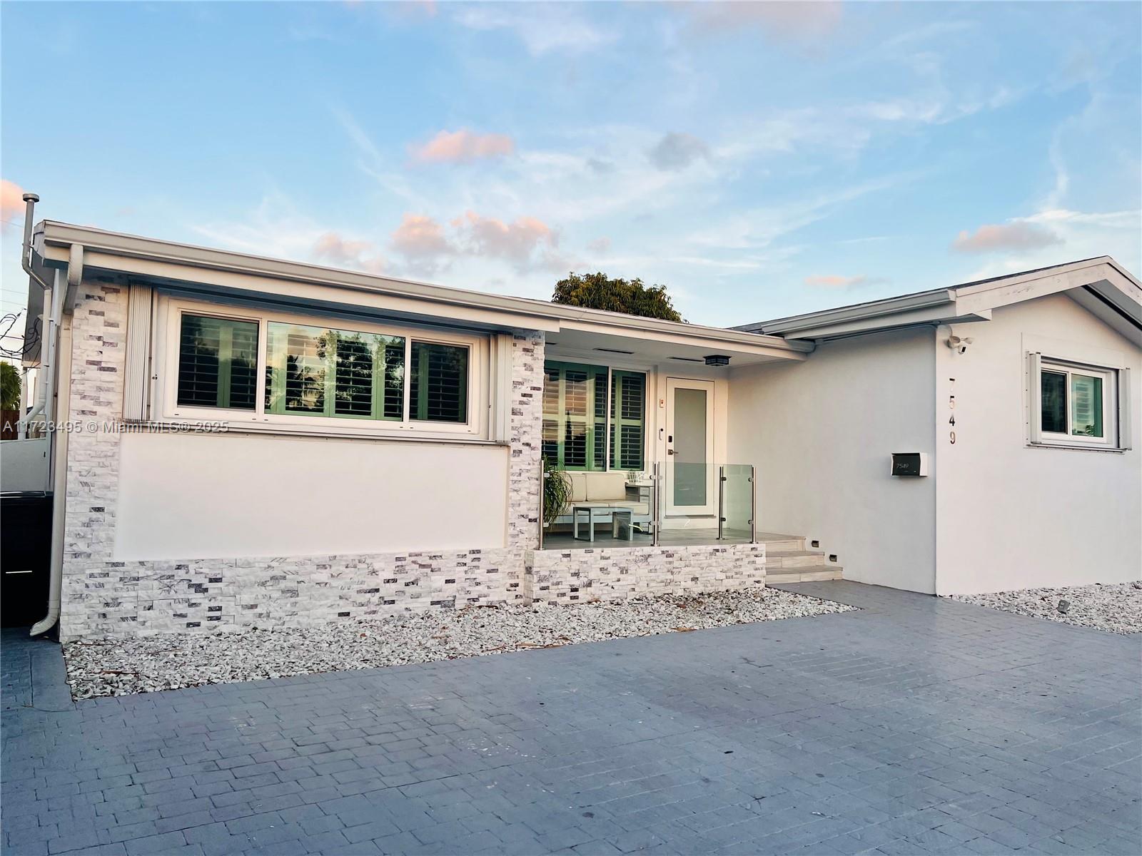 Picture of 7549 Adventure Ave, North Bay Village, FL 33141