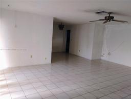 Picture of 8560 Southampton Dr, Miramar, FL 33025