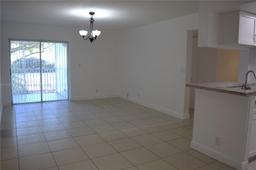 Picture of 5628 Rock Island Rd # 185, Tamarac, FL 33319