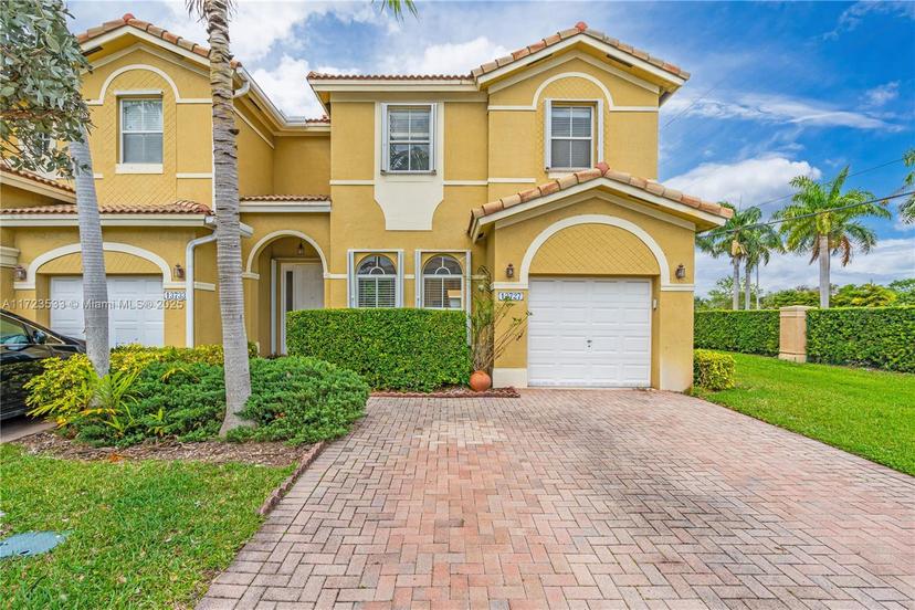 Picture of 13727 SW 116Th Ln # 0, Miami FL 33186