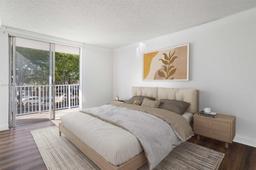 Picture of 1801 S Treasure Dr # 217, North Bay Village, FL 33141