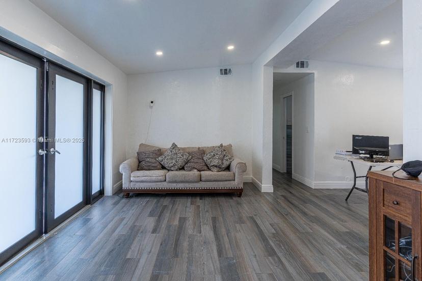 Picture of 11110 SW 48Th St, Miami FL 33165