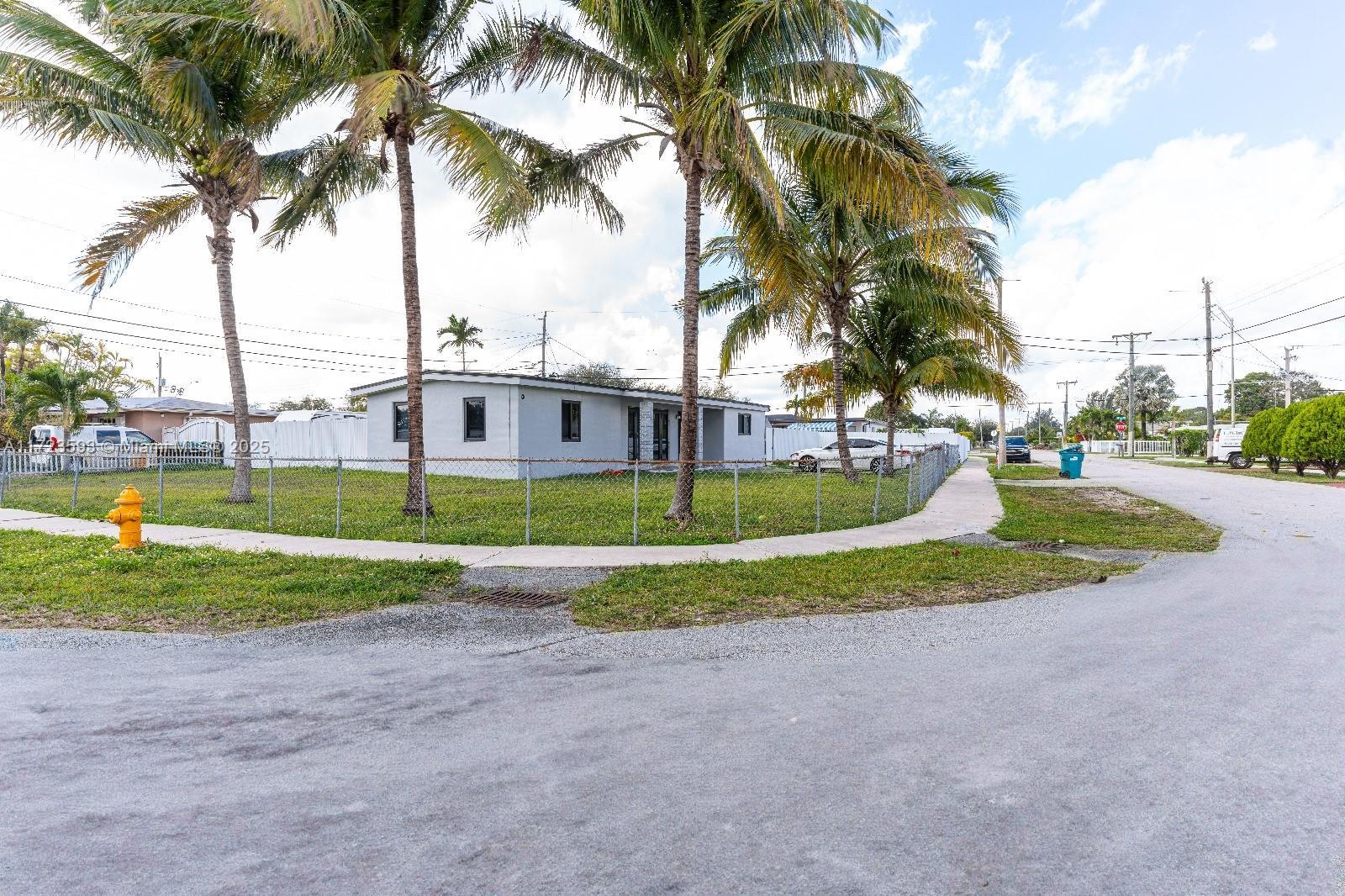 Picture of 11110 SW 48Th St, Miami, FL 33165