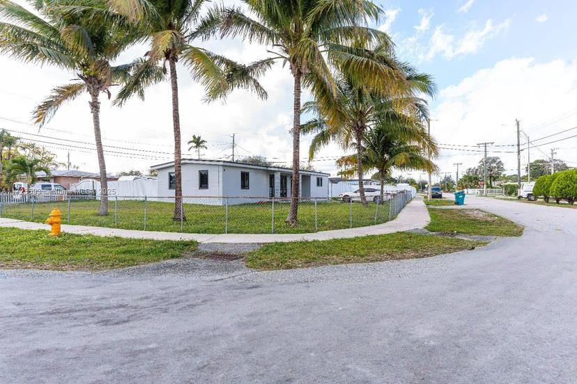 Picture of 11110 SW 48Th St, Miami FL 33165