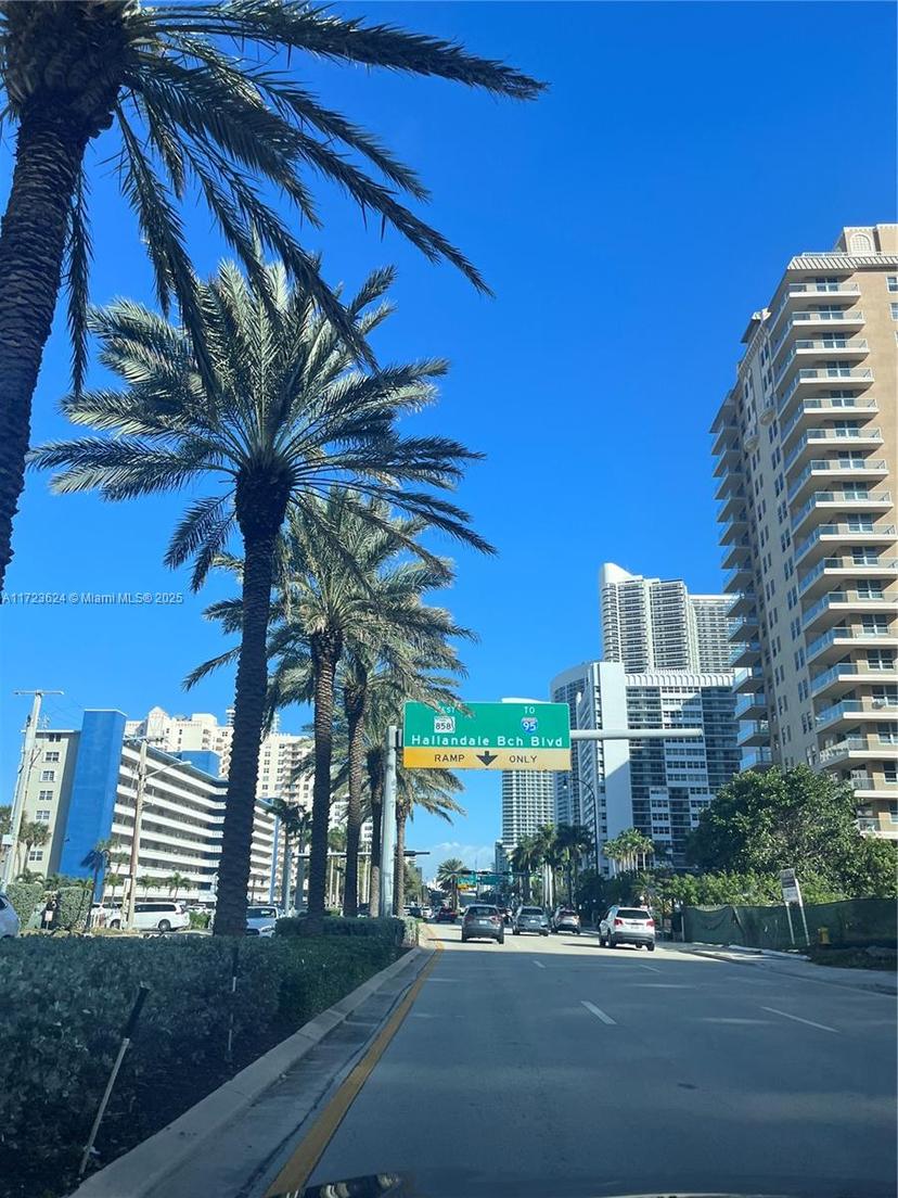 Picture of 1913 S Ocean Dr # 302, Hallandale Beach FL 33009
