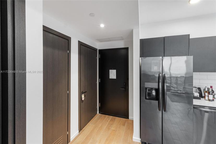 Picture of 398 NE 5Th St # 4719, Miami FL 33132
