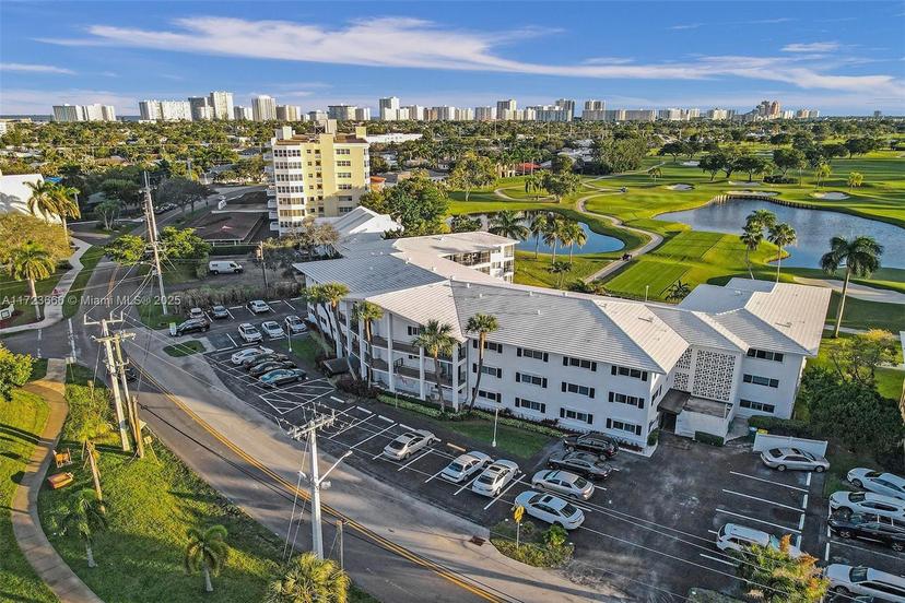 Picture of 4848 NE 23Rd Ave # 2C, Fort Lauderdale FL 33308