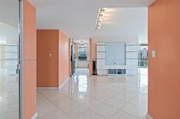 Picture of 231 174Th St # 604, Sunny Isles Beach, FL 33160