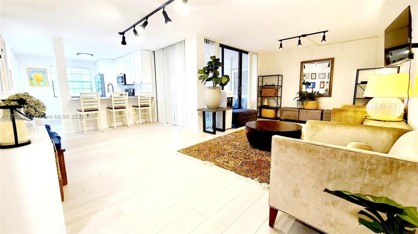 Picture of 3545 Magellan Cir # 5, Aventura FL 33180