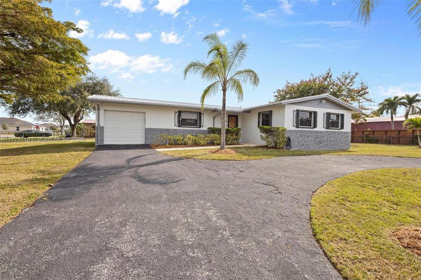 Picture of 27661 SW 162Nd Ct, Homestead FL 33031