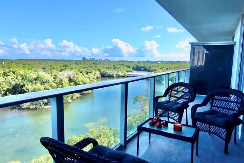 Picture of 16385 Biscayne Blvd # 718, North Miami Beach FL 33160