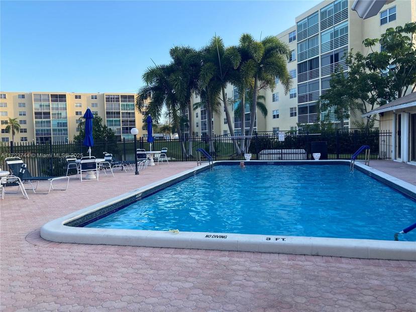 Picture of 301 SE 3Rd St # 408, Dania Beach FL 33004