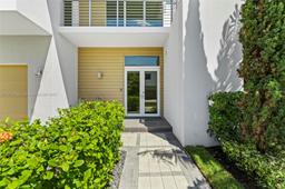 Picture of 7457 NW 101St Ave, Doral, FL 33178