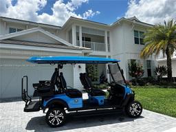 Picture of 9369 Crestview Cir, Palm Beach Gardens, FL 33412