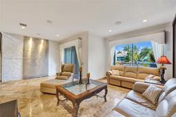 Picture of 1375 E Harbor Vw E, Hollywood, FL 33019
