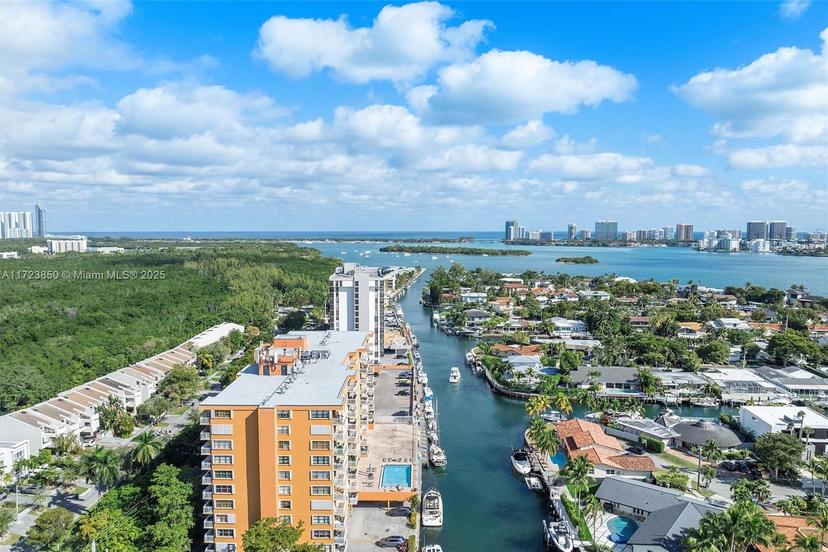 Picture of 2450 NE 135Th St # 406, North Miami FL 33181