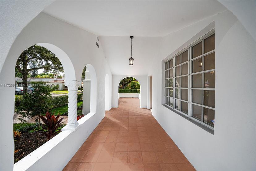 Picture of 820 Lorca St, Coral Gables FL 33134