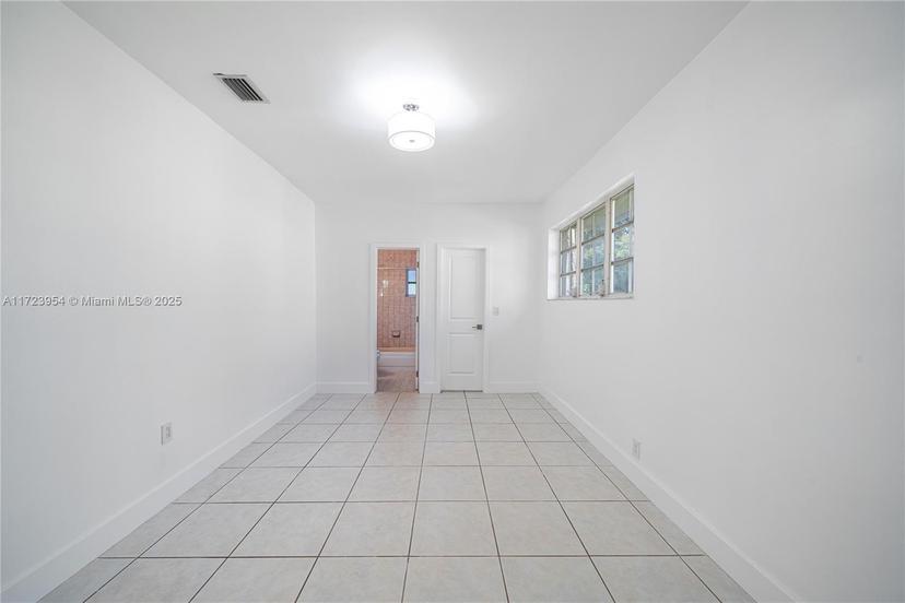 Picture of 820 Lorca St, Coral Gables FL 33134