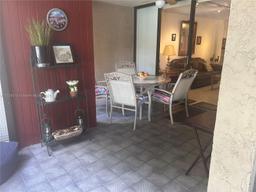 Picture of 2802 N 46Th Ave # B319, Hollywood, FL 33021