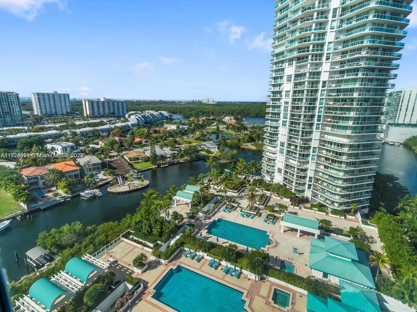 Picture of 16400 Collins Ave # 942, Sunny Isles Beach FL 33160