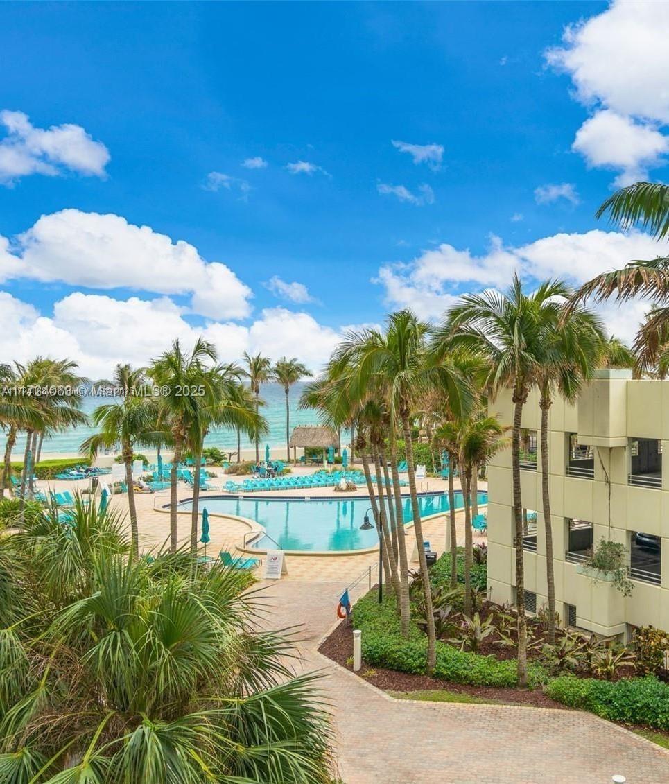 Picture of 3801 S Ocean Dr # 3K, Hollywood, FL 33019